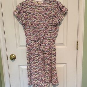 NWOT Floral Patterned Drawstring Waist Dress